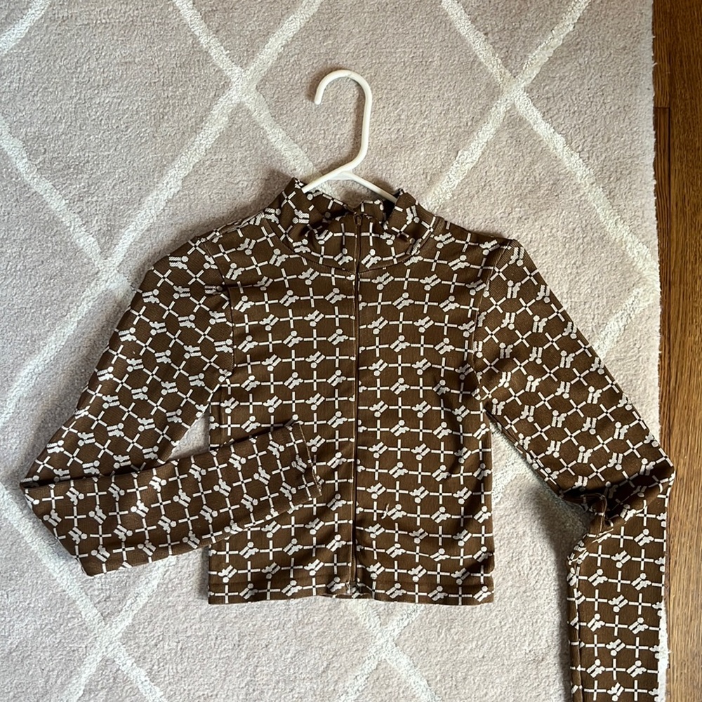 iets frans NWT, size small long sleeve zippered shirt